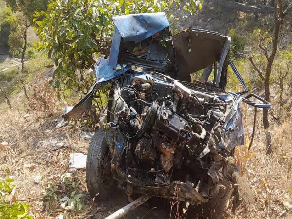 उत्तराखंड में दर्दनाक हादसे ने होली की खुशियों को किया बेरंग, खाई में गिरा वाहन, तीन की मौत