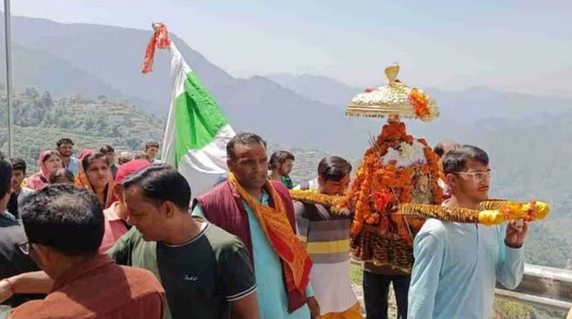 चतुर्थ केदार रुद्रनाथ की उत्सव डोली अपने धाम के लिए रवाना, इस बार यह रहा खास