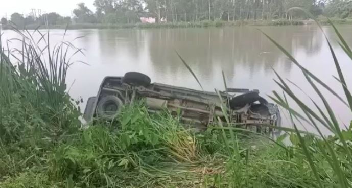 दर्दनाक हादसा: यहां नहर में गिरी कार, पांच की मौत