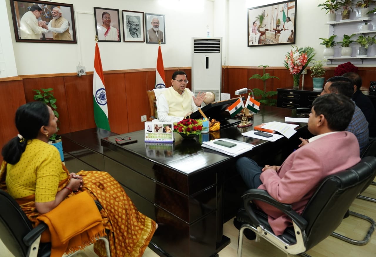 Uttarakhand Tunnel Collapse: सिलक्यारा टनल हादसा को लेकर सीएम धामी ने ली अहम बैठक