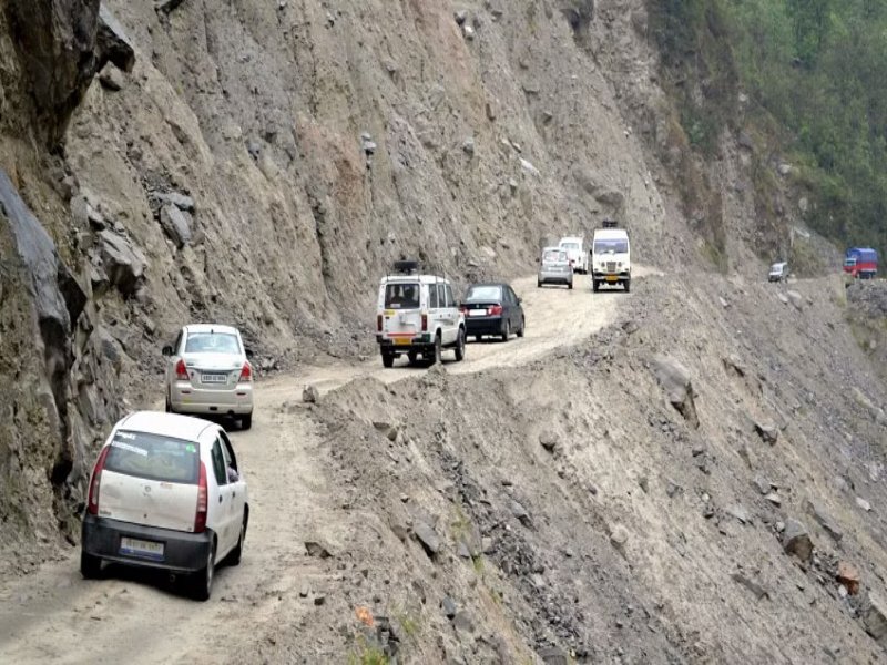 बदरीनाथ राष्ट्रीय हाईवे पर सिरोबगड़ पर खतरनाक हुई वाहनों की आवाजाही, तीन दशकों से सिरदर्द बना है ये डेंजर जोन