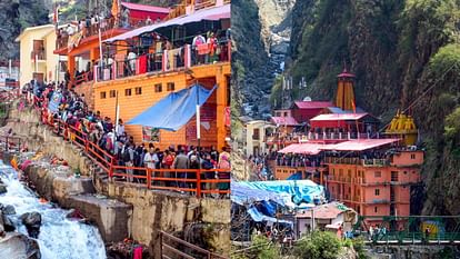 चारधाम यात्रा को लेकर बड़ा अपडेट: नई व्यवस्था हुई लागू,अब इतने घंटे में पूरी करनी होगी यात्रा