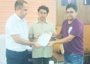 उत्तराखंड चारधाम तीर्थ पुरोहित महापंचायत के प्रतिनिधिमंडल ने दिल्ली के बौराड़ी में केदारनाथ मंदिर को लेकर सीएम के प्रमुख सचिव को ज्ञापन प्रेषित किया