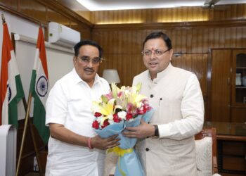मुख्यमंत्री ने की केन्द्रीय जल शक्ति मंत्री से भेंट। राज्य की लंबित जल विद्युत परियोजनाओं के संबंध में की चर्चा।