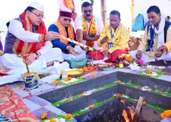 कांगुड़ा धाम पहुंचे सीएम धामी, नागराज मंदिर के मूर्ति स्थापना कार्यक्रम में प्रतिभाग कर लिया आशीर्वाद