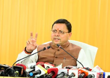 मुख्यमंत्री ने कहा कि राज्य सरकार अगले बजट सत्र में वृहद भू-कानून लाने हेतु प्रयासरत