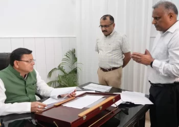 सीएम धामी ने किया पुलिस मुख्यालय का औचक निरीक्षण, कानून व्यवस्था से खिलवाड़ करने वालों पर सख्त एक्शन के निर्देश