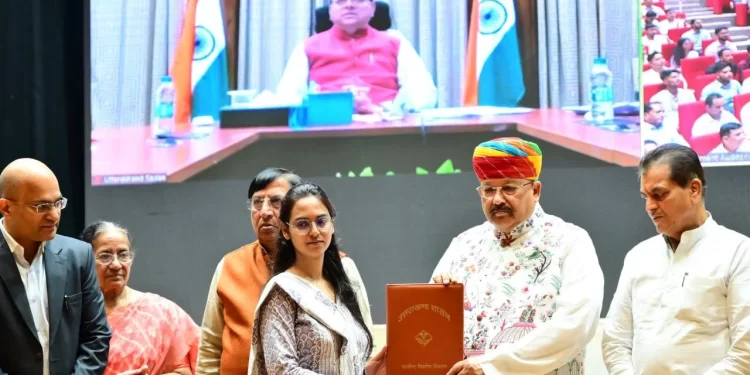 1094 जूनियर इंजीनियर को मिले नियुक्ति पत्र,  धामी सरकार में 17 हजार लोगों को मिला रोजगार