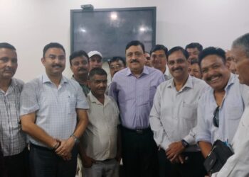 देवभूमि ठेकेदार कल्याण समिति के 11 बिंदुओं पर सचिव, मुख्यमंत्री डॉ. विनय शंकर पांडेय की अध्यक्षता में हुई विस्तृत चर्चा  ठेकेदार संघ ने हड़ताल वापस लेने का किया ऐलान