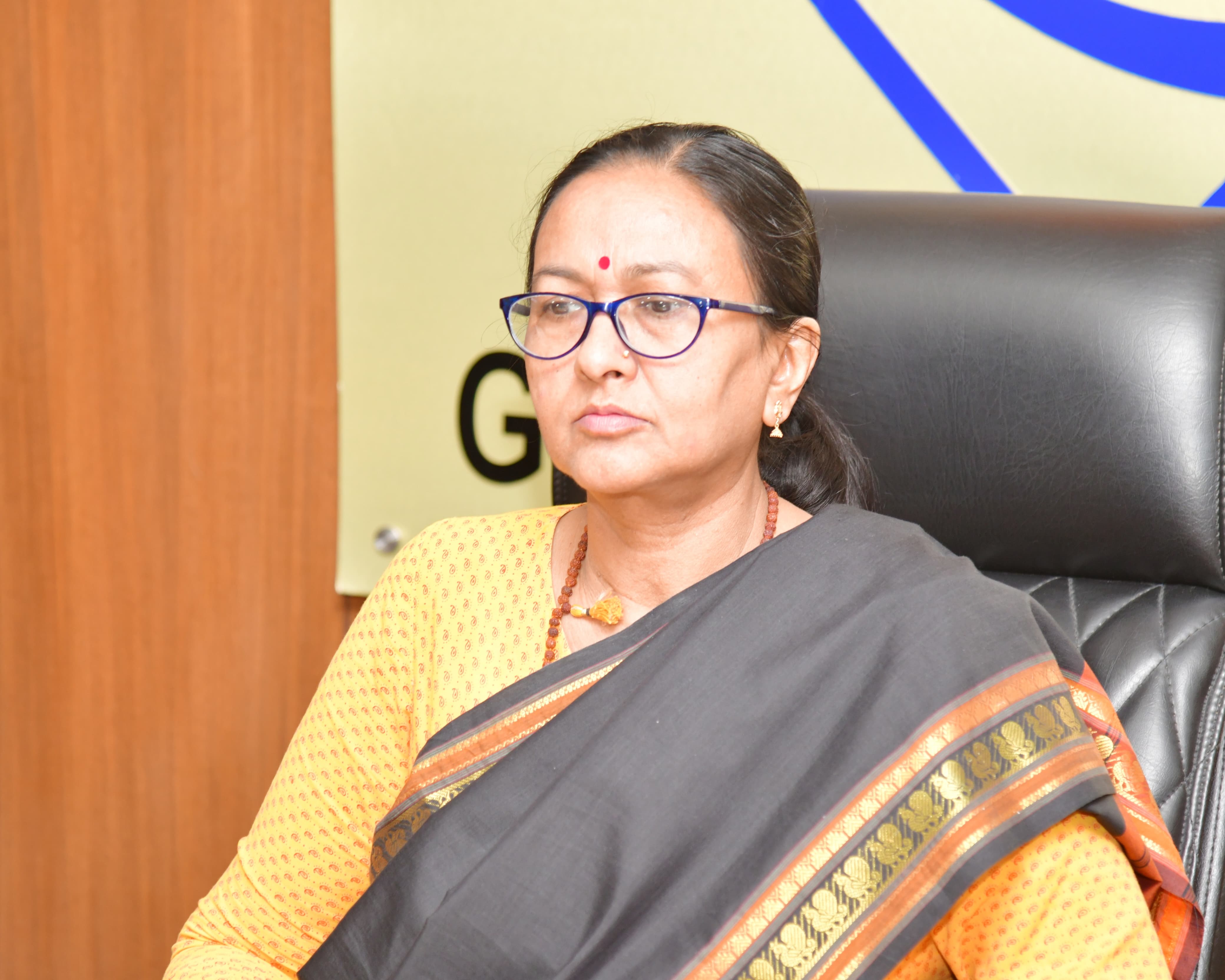 डम्पिंग जोन के सम्बन्ध में मुख्य सचिव  राधा रतूड़ी की बीआरओ, एनएचआईडीसीएल एवं पीडब्ल्यूडी के साथ महत्वपूर्ण बैठक