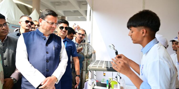 मुख्यमंत्री  पुष्कर सिंह धामी ने   “विश्व मानक दिवस“ के अवसर पर आयोजित कार्यक्रम में प्रतिभाग किया 