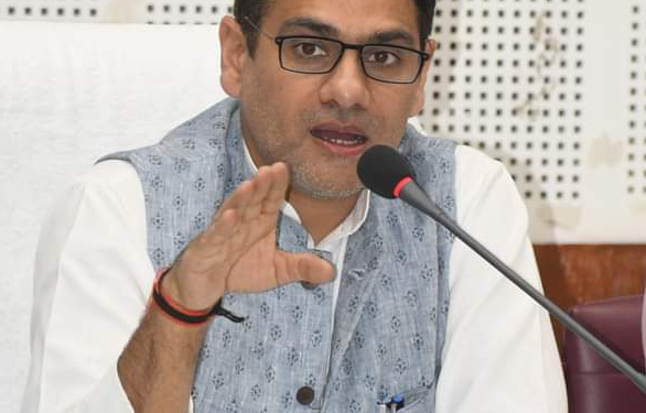 53 हजार दुग्ध उत्पादक किसानों को दिवाली पूर्व सरकार का उपहार, मंत्री सौरभ बहुगुणा ने की घोषणा