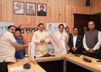 सीएम ने किया राज्य की तीन हवाई सेवाओं का वर्चुअल उदघाटन,देहरादून से उत्तरकाशी और गौचर के लिए हेलीकॉप्टर सेवा का किया शुभारंभ