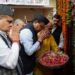 मुख्यमंत्री पुष्कर सिंह धामी ने राज्य स्थापना दिवस के अवसर पर कचहरी देहरादून में शहीद स्मारक पर पुष्पांजलि अर्पित कर उत्तराखंड राज्य आंदोलन के शहीदों को श्रद्धांजलि दी