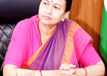 मुख्य सचिव की बैठकों में अपेक्षित सचिवों की गैर मौजूदगी पर सीएस  राधा रतूड़ी सख्त
