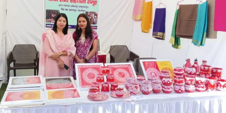 यात्रा और पर्यटन बना महिला समूहों की आर्थिकी का आधार ,110 ‘यात्रा आउटलेट्स’ के जरिए इस वित्तीय वर्ष में अक्तूबर तक ₹91.75 लाख की बिक्री हुई