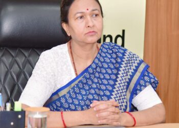 सीएस  राधा रतूड़ी ने उत्तर प्रदेश राजकीय निर्माण निगम को आधी-अधूरी एवं गुणवत्ताहीन निर्माणधीन आईटीआई भवनों के मामले में तत्काल नोटिस जारी करने के निर्देश दिए