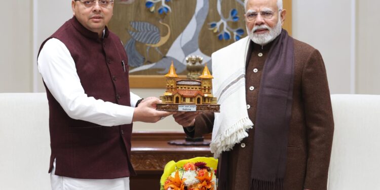 प्रधानमंत्री मोदी से मुख्यमंत्री धामी ने की मुलाकात उत्तराखंड आने के लिए दिया निमंत्रण