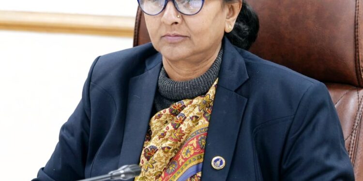 योजनाओं की आउटपुट माॅनिटरिंग करे जिलाधिकारी-मुख्य सचिव  राधा रतूड़ी