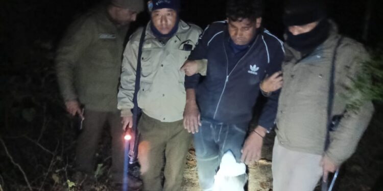 देहरादून में तड़के पुलिस की मुठभेड़, पैर में गोली लगने से घायल हुआ बदमाश