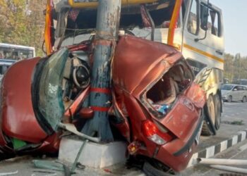 लच्छीवाला टोल प्लाजा पर भीषण सड़क हादसा दो लोगों की मौत