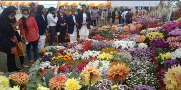 राजभवन में लगा रंग-बिरंगे फूलों का मेला, पहले दिन जनता को मिलेगा निशुल्क प्रवेश