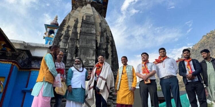 चार आईएएस अधिकारियों को चार धामों की जिम्मेदारी