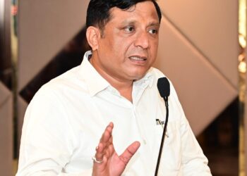 एआई के दौर में भी मानवता को बनाए रखना जरूरी: बंशीधर तिवारी