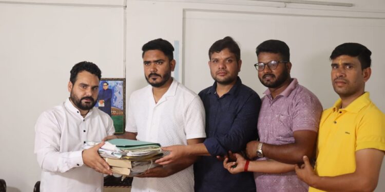 बॉबी पंवार ने उत्तराखंड बेरोजगार संघ के अध्यक्ष पद से दिया इस्तीफा, राम कंडवाल बने कार्यकारी अध्यक्ष