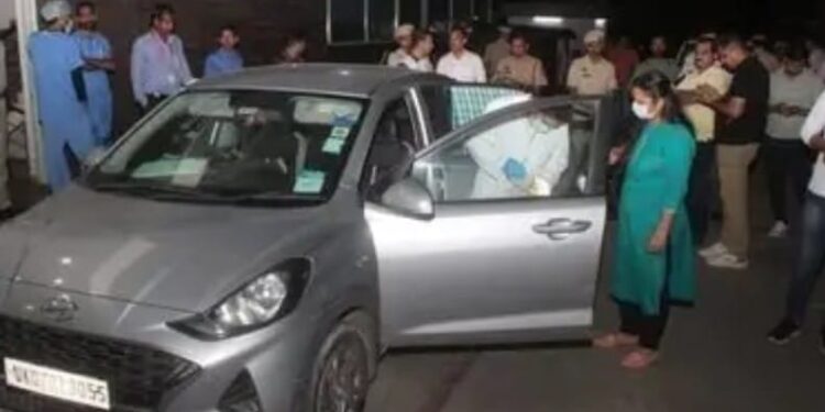 पंचकूला में दिल दहला देने वाली घटना: एक ही परिवार के 7 लोगों ने की सामूहिक आत्महत्या