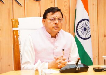 धामी सरकार ने नशे के खिलाफ छेड़ी बड़ी मुहिम, जिलाधिकारियों को सौंपी गई निगरानी की कमान, नशा मुक्ति केंद्रों पर चलेगा राज्यव्यापी निरीक्षण अभियान