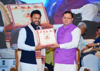 मुख्यमंत्री  पुष्कर सिंह धामी ने की पर्वतीय राज्यों के लिए पृथक विमानन नीति की मांग  देहरादून में आयोजित नागर विमानन सम्मेलन-2025 में मुख्यमंत्री ने किया प्रतिभाग।