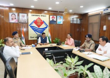 मुख्य सचिव ने ली प्रदेश के धार्मिक स्थलों की सुरक्षा व्यवस्थाओं को लेकर वरिष्ठ अधिकारियों के साथ बैठक, महत्त्वपूर्ण धार्मिक स्थलों में होगा क्राउड मैनेजमेंट के विशेषज्ञों द्वारा सर्वेक्षण,मंडलायुक्त होंगे नोडल अधिकारी: मुख्य सचिव