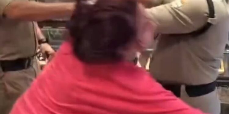 दून पुलिस ने नशे में हंगामा करने वाली महिला पर की कार्रवाई, दुकान से दो अंगूठियां बरामद