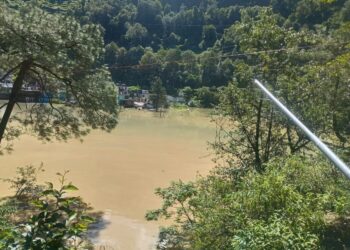 स्यानाचट्टी में यमुना नदी में बनी कृत्रिम झील ने यमुनोत्री हाईवे को रोका, तहसील का जिला मुख्यालय से संपर्क कटा