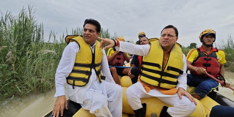 आपदा की घड़ी में जनसेवा की मिसाल बने मुख्यमंत्री पुष्कर सिंह धामी