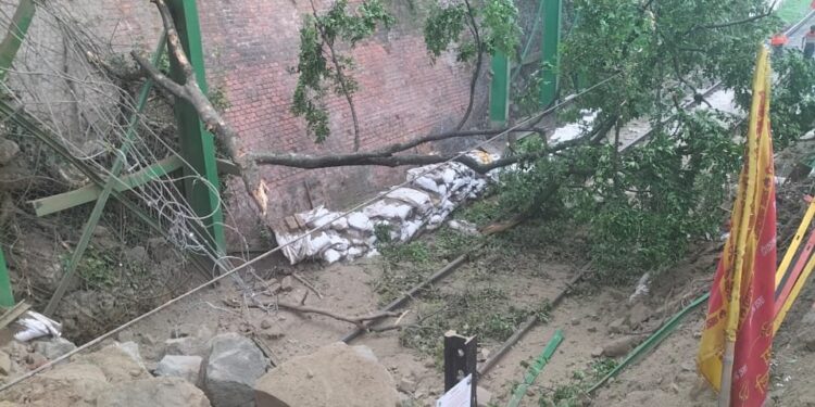 हरिद्वार-मोतीचूर रेल मार्ग पर भूस्खलन, कई ट्रेनें प्रभावित