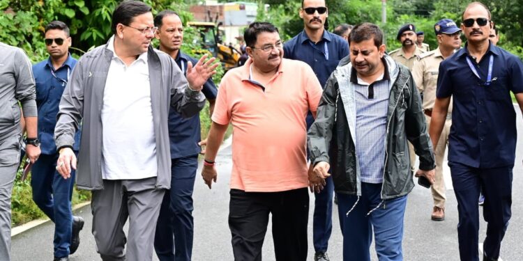 पीएम मोदी और अमित शाह ने उत्तराखंड में बाढ़ की स्थिति पर सीएम धामी से चर्चा की, केंद्र ने मदद का भरोसा दिलाया