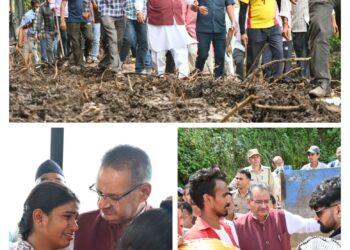 आपदा प्रभावित क्षेत्रों का दौरा करने पहुंचे मंत्री गणेश जोशी, राहत और पुनर्निर्माण कार्यों का जायजा लिया