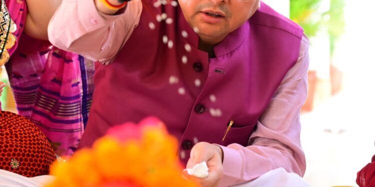 मुख्यमंत्री ने प्रदेशवासियों को दी विजयदशमी व दशहरा पर्व की बधाई एवं शुभकामनाएं