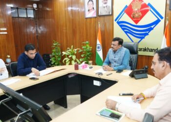 इंदिरा मार्केट व आढ़त बाजार के कार्यों में लायी जाए तेजीः मुख्य सचिव,देहरादून शहर में अंडरग्राउण्ड पार्किंग की सम्भावनाएं तलाशी जाने के दिए निर्देश