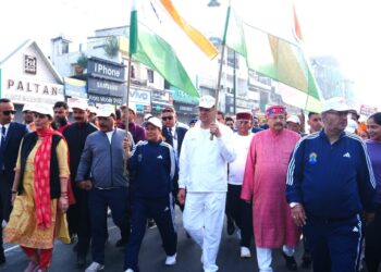 मुख्यमंत्री पुष्कर सिंह धामी ने किया यूनिटी मार्च वॉकथॉन का शुभारंभ, सरदार पटेल को दी श्रद्धांजलि