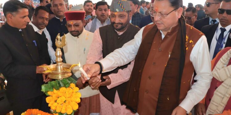 गौचर मेले जैसे आयोजन हमारी सांस्कृतिक विरासत को संजोए रखने का प्रभावी माध्यम होने के साथ ही स्थानीय आर्थिकी को भी सशक्त बनाने में भी सहायक होते हैं- मुख्यमंत्री,गौचर में पिथौरागढ़ की तर्ज पर 18-सीटर हेलीसेवा प्रारम्भ किये जाने की मुख्यमंत्री ने की घोषणा