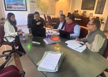 सीमान्त गाँवों के विकास एवं पलायन रोकथाम हेतु ठोस कार्ययोजना तैयार करने के निर्देश ,सचिव ग्राम्य विकास ने सभी जनपदों के अधिकारियों के साथ की विस्तृत समीक्षा