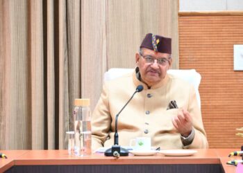 योजनाओं को गाँव तक पहुंचाने के लिए कार्यशालाओं का आयोजन करें – ग्राम्य विकास मंत्री गणेश जोशी