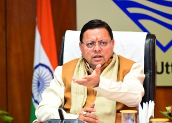 प्रदेश के स्कूलों में गीता के श्लोक का पाठ हुआ अनिवार्य, राज्य पाठ्यचर्या की रुपरेखा में भी शामिल