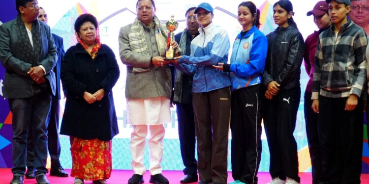 सांसद खेल महोत्सव के समापन समारोह में मुख्यमंत्री ने किया प्रतिभाग