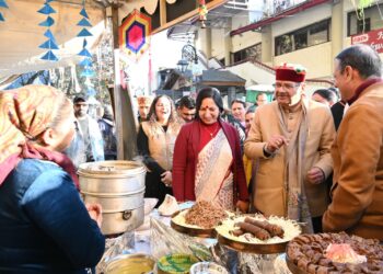 मंत्री गणेश जोशी ने साहिबजादों के बलिदान को किया नमन, विंटर कार्निवाल में फूड स्टॉलों का किया उद्घाटन।