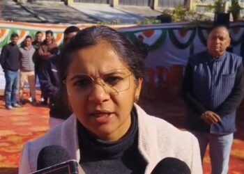 जनता की समस्याओं के समाधान को प्राथमिकता: टिहरी डीएम का आदेश- अधिकारी,शिक्षक 8 किलोमीटर के अंदर ही करें निवास