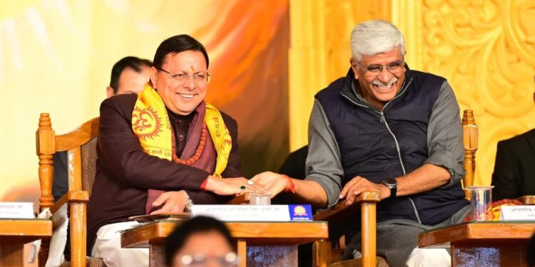 हरिद्वार: मुख्यमंत्री धामी और केंद्रीय मंत्री शेखावत ने ‘ध्वज वंदन समारोह’ के साथ किया शताब्दी समारोह का शंखनाद